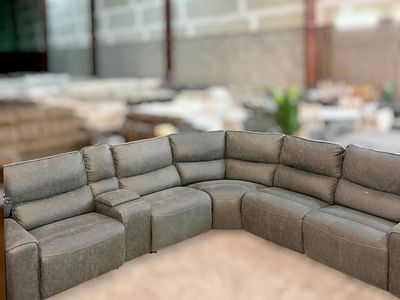 Gilman Creek Power Reclining Sectional - WEEKEND DEAL