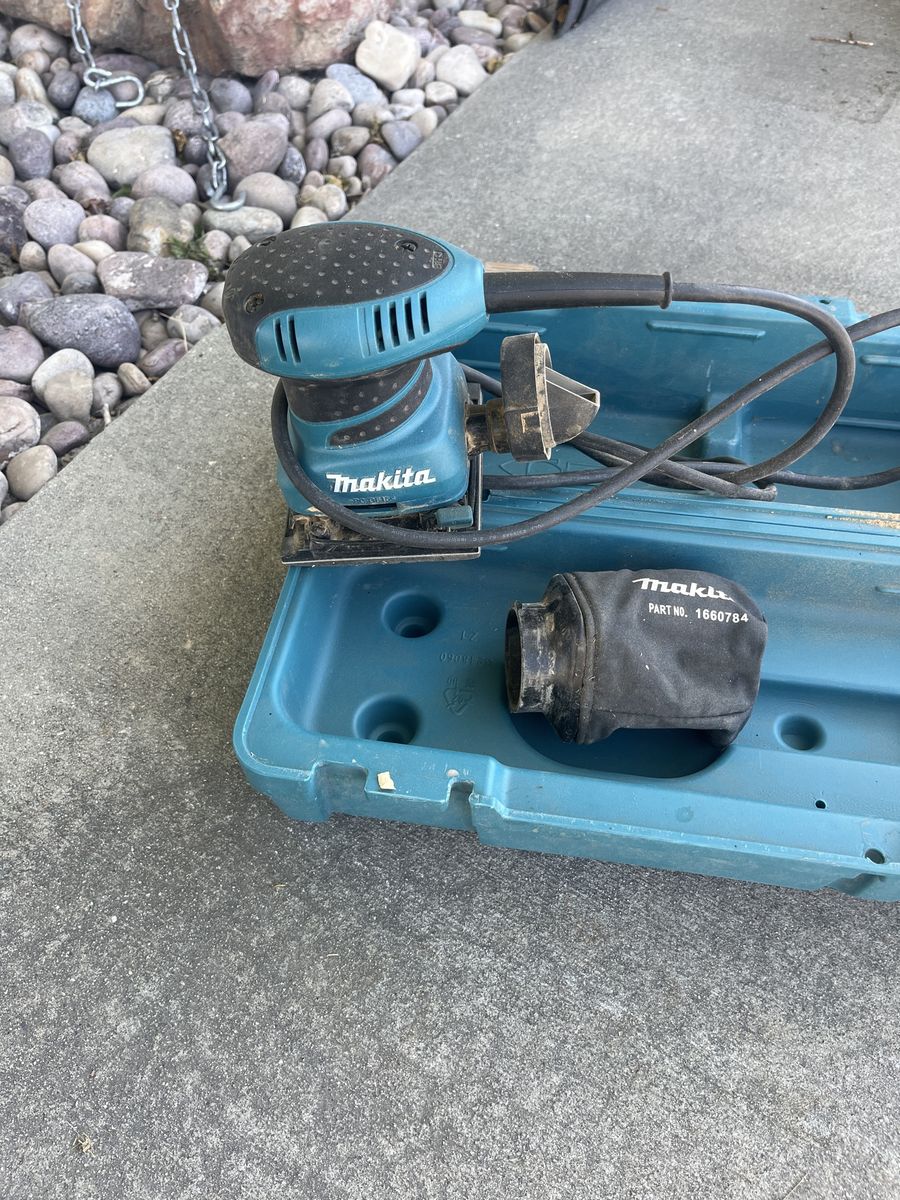 Makita sander