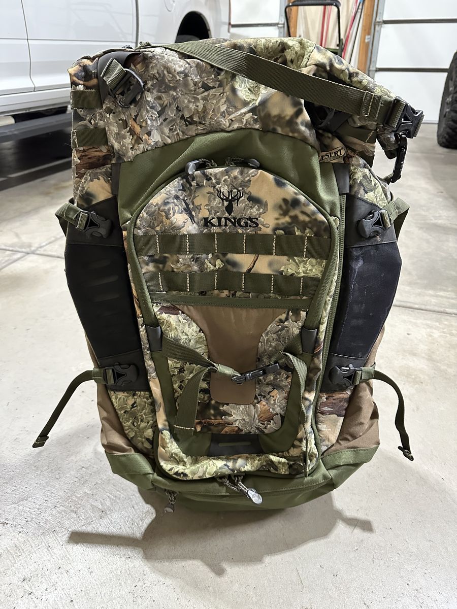 Kings Mountain Top 2200 Backpack