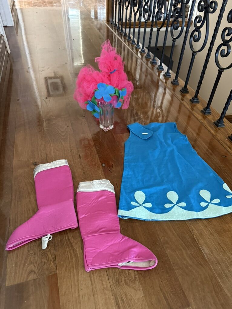 Kids size 4/5 trolls homemade costume troll