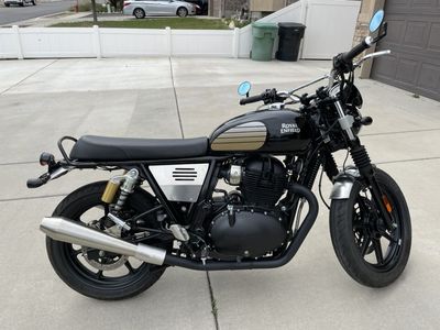 2024 Royal Enfield INT650