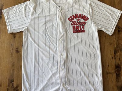 Tim McGraw Jersey - Medium