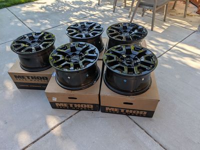 2023 Ford Bronco Raptor 17" OEM Factory Black Wheels - Set of 5