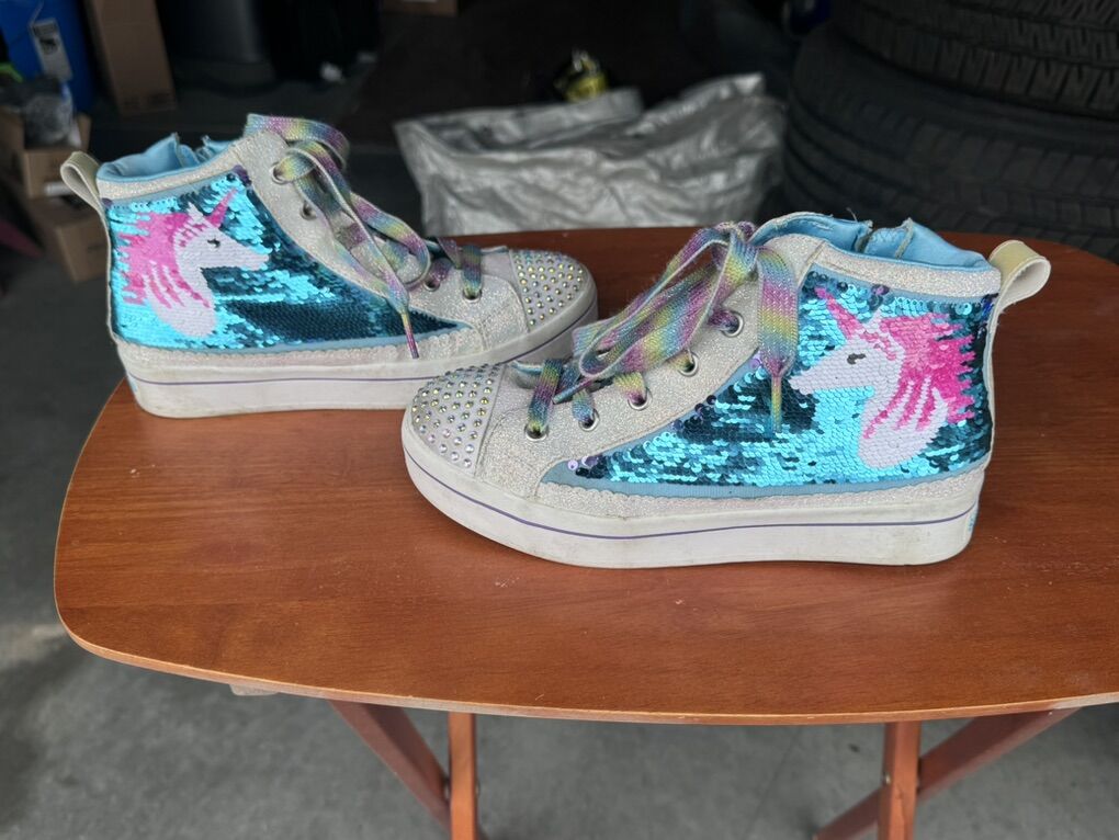 Size 3 Girls Sketchers