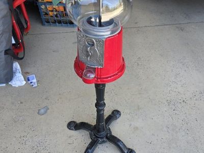 bubble gum machine