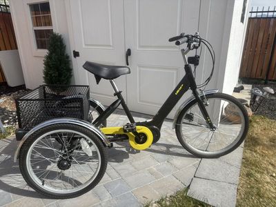 IZip 3 Electric Trike
