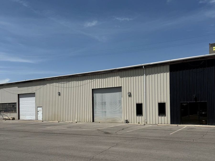 Main image 1