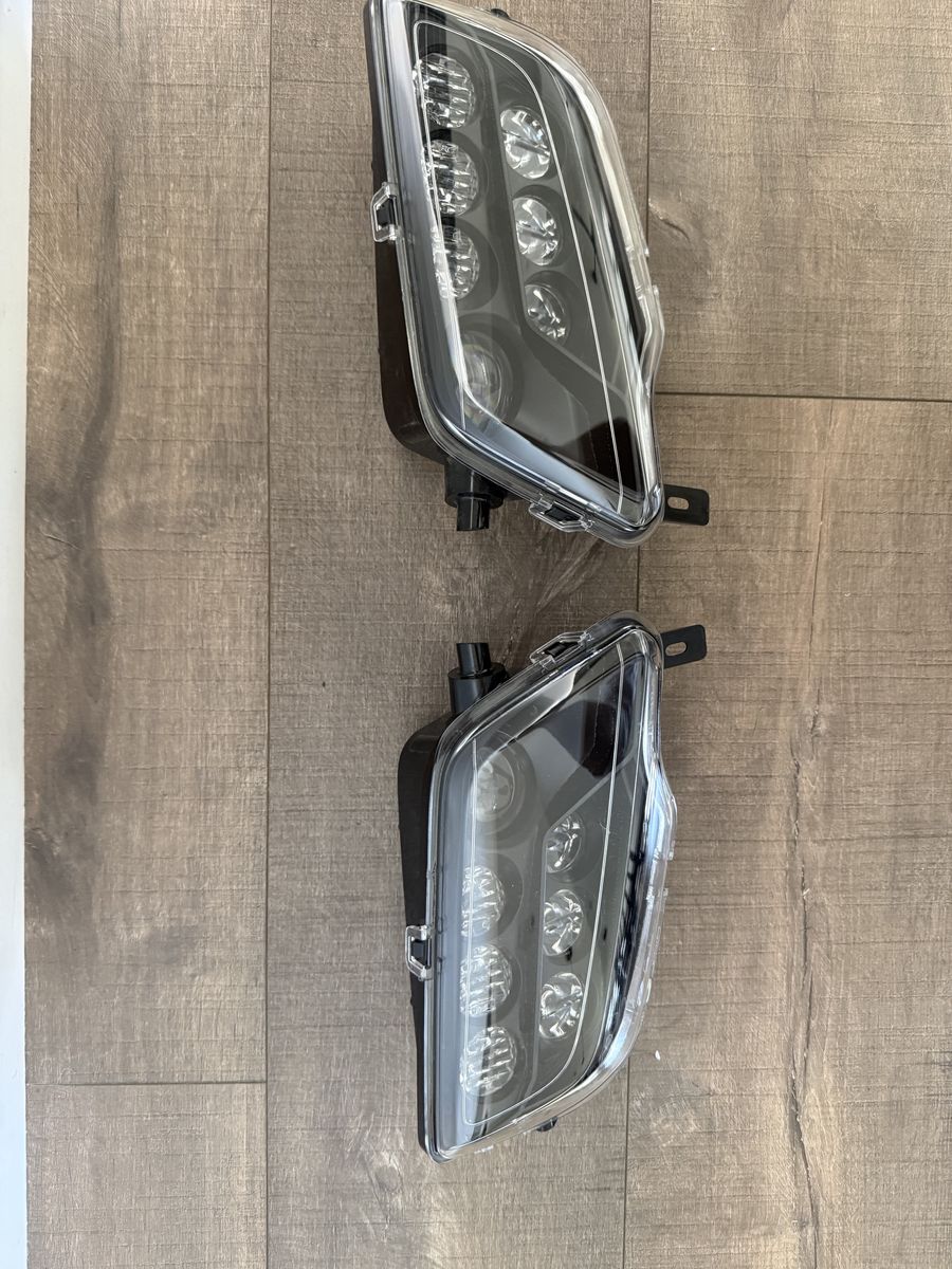 2025 Honda talon LED headlights