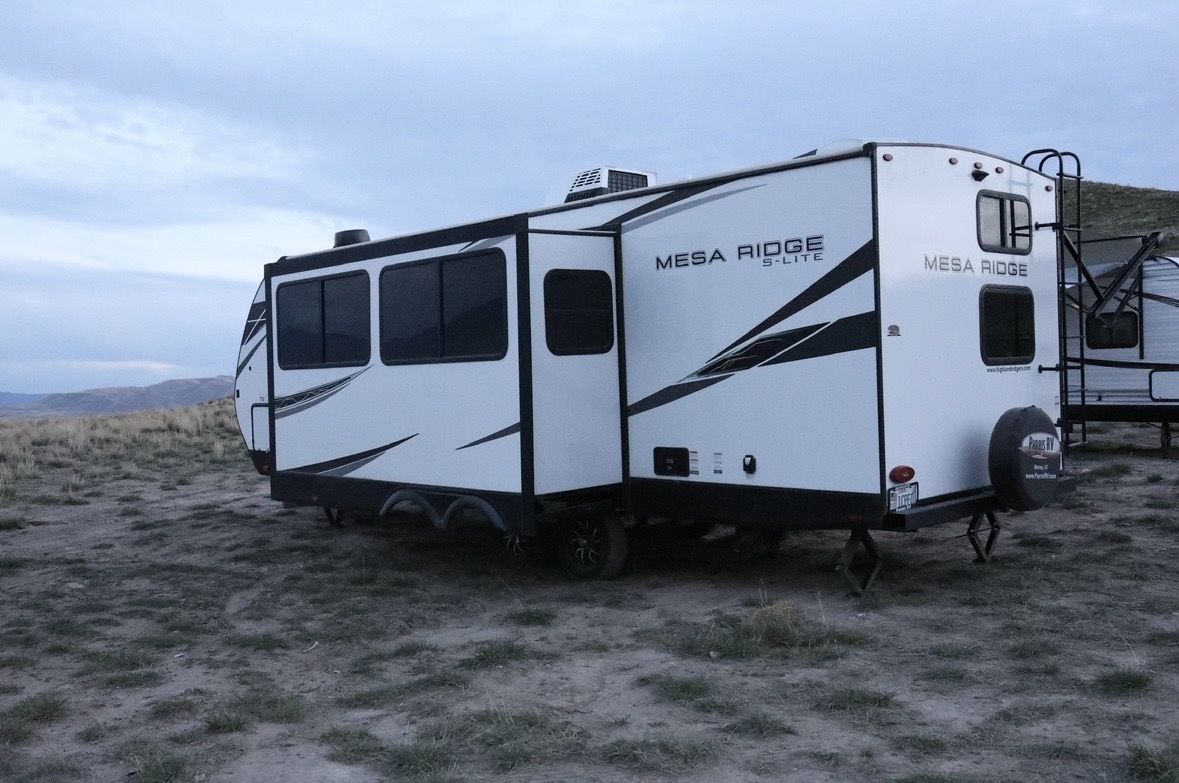 Trailer for Rent! LUNA-2023 Mesa Ridge S-lite!