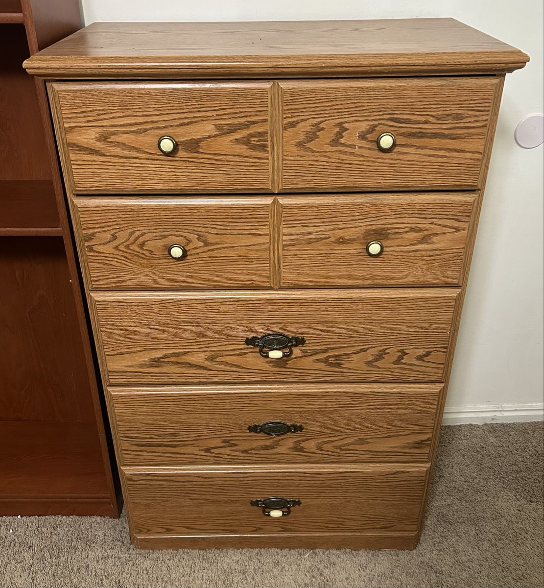5 Drawer Dresser – Good Condition