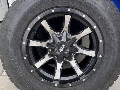 Moto Metal MO970 wheels w/Nitto tires