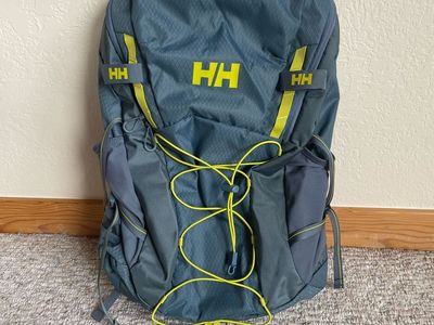 Helly Hansen Transistor 30L Backpack - new with tags