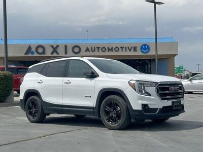 2023 GMC Terrain AT4