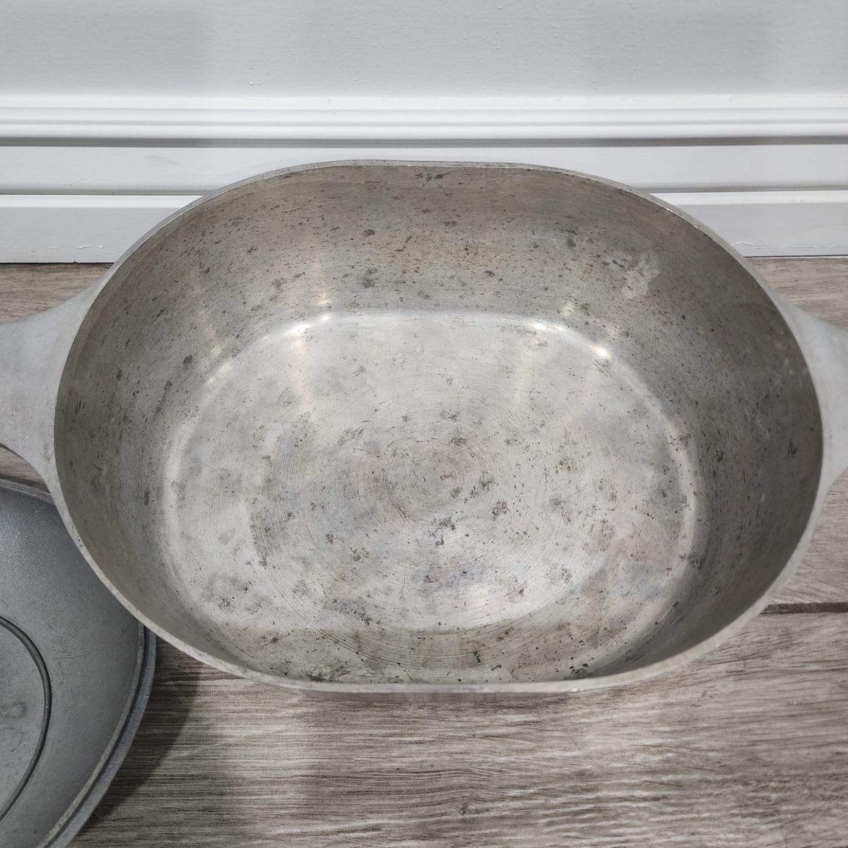 Main image 2