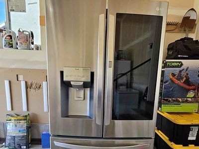 LG refrigerator