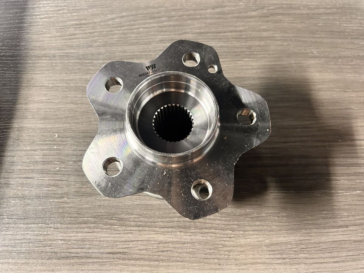 Main image 1