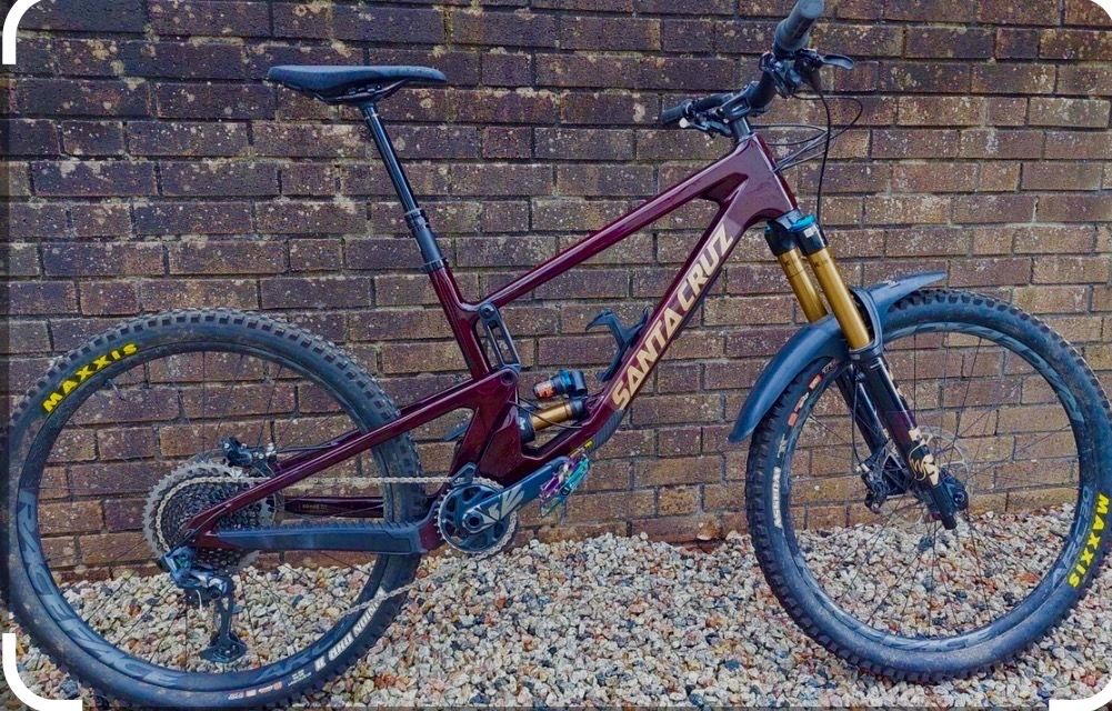 Santa Cruz Nomad Carbon 27.5 M Mountain Bike
