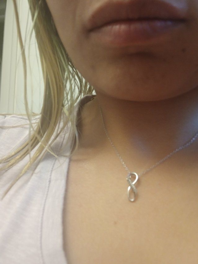 Silver-Tone diamond  Infinity Symbol Pendant Necklace - Delicate Chain
