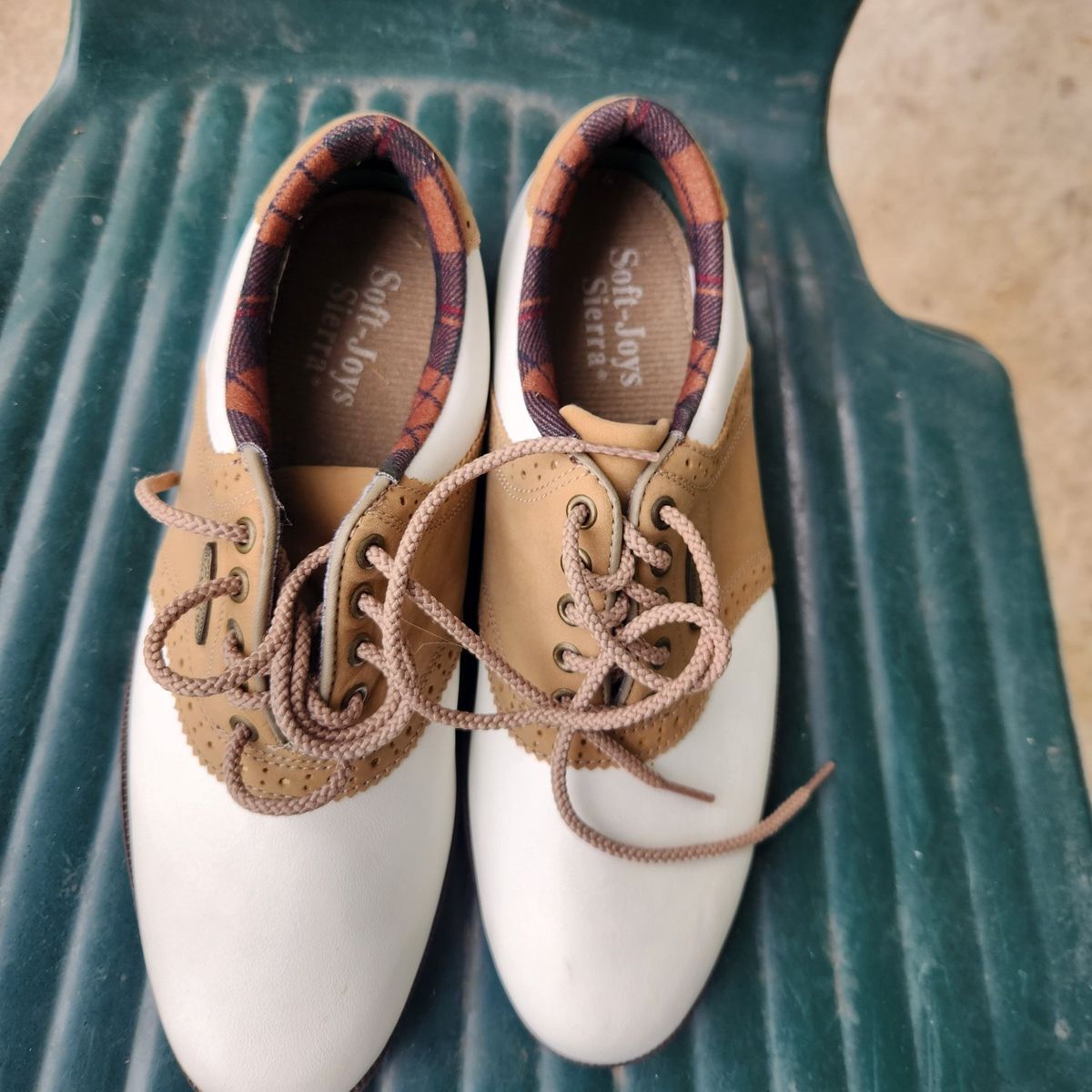 golf shoes, soft joy sierra, 7N, excel cond