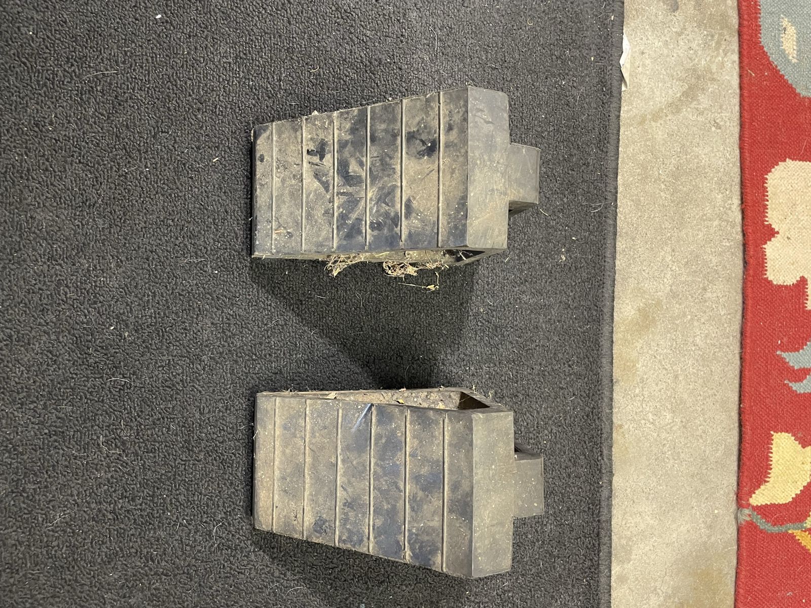 Used Trailer/RV Leveling Blocks - 2 Pack, Heavy Duty Plastic, Black