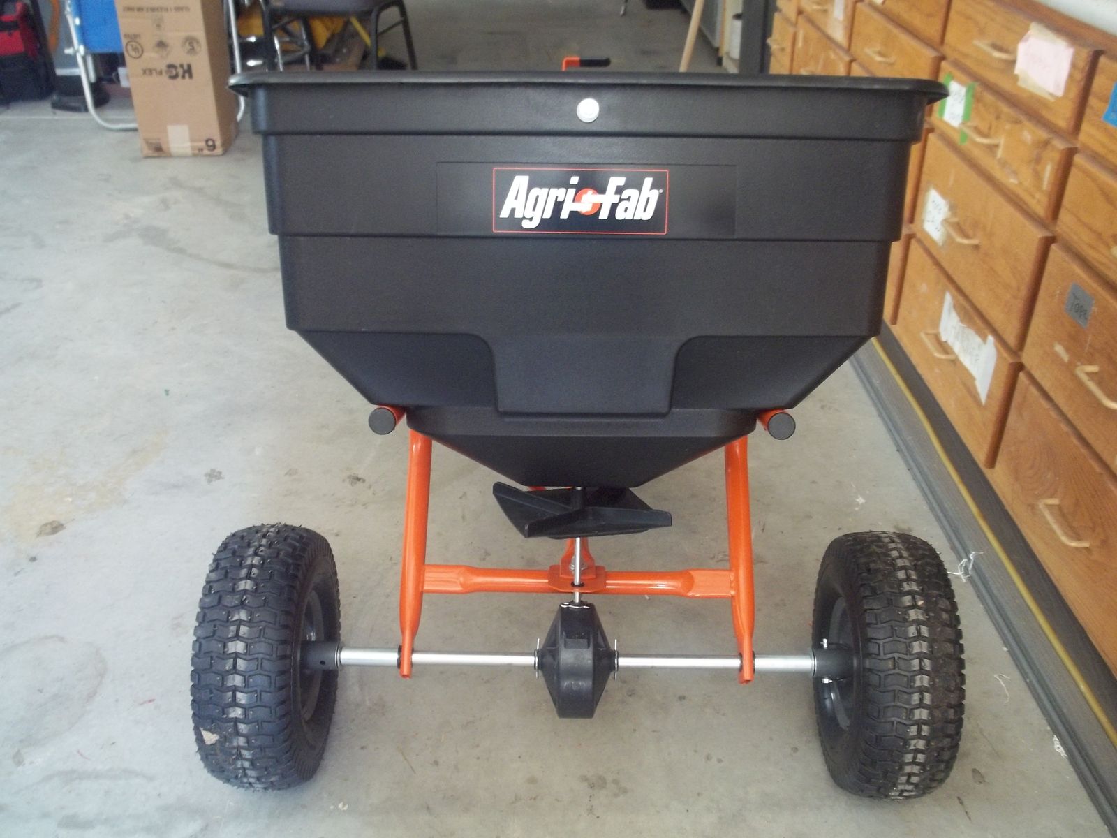 Agri-Fab 185lb Tow Behind Spreader