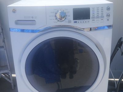 GE Front Load Washer - Good Working Condition
