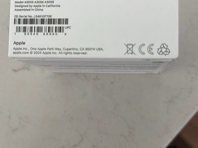 Apple AirPods 4 (ANC) MXP93LL/A - Wireless Earbuds with Active Noise Cancellation