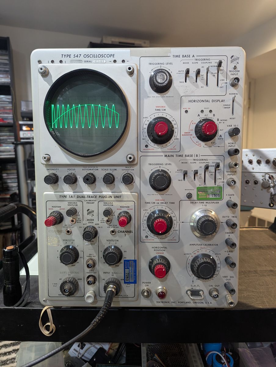 Tektronix Oscilloscope Type 547