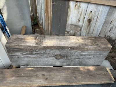 Wood chunk / Wood posts
