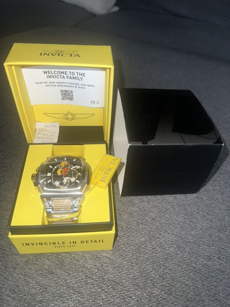 Invicta Mickey Mouse 53MM Limited Edition NEW
