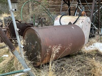 250 Gallon Large Farm Diesel Tank
