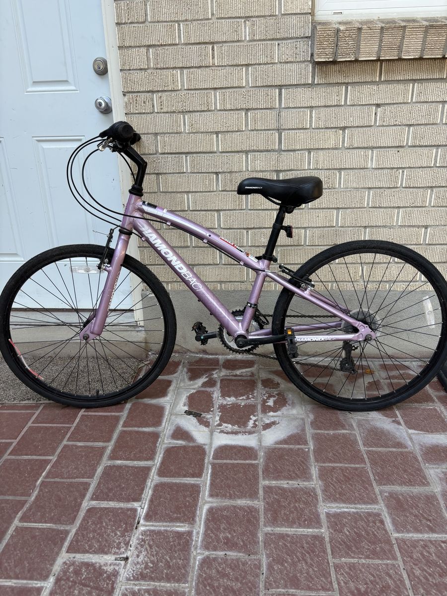 Diamondback Clarity 24 Kids Bike