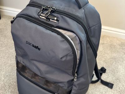 Pacsafe Vibe 25L Anti-Theft Backpack - Gray, Secure Zippers & Laptop Sleeve