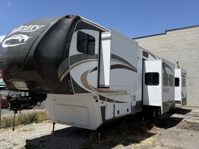 2013 Dutchmen Infinity Luxury 3870FK