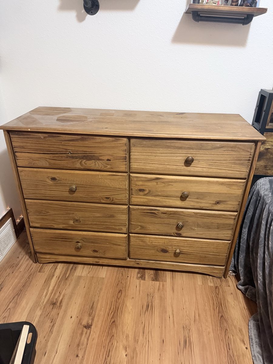 Rustic Wooden 8-Drawer Dresser