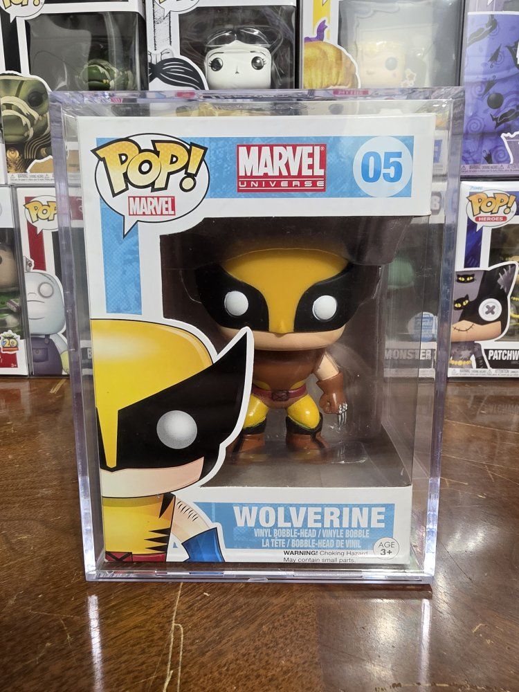 Funko Pop! Marvel Universe Wolverine #05 Vinyl Bobble-Head in Protector