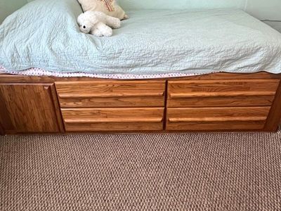Solid Wood Twin Captain's Bed Frame with Under-Bed Storage & Drawers