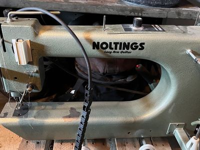Noltings Long arm sewing machine
