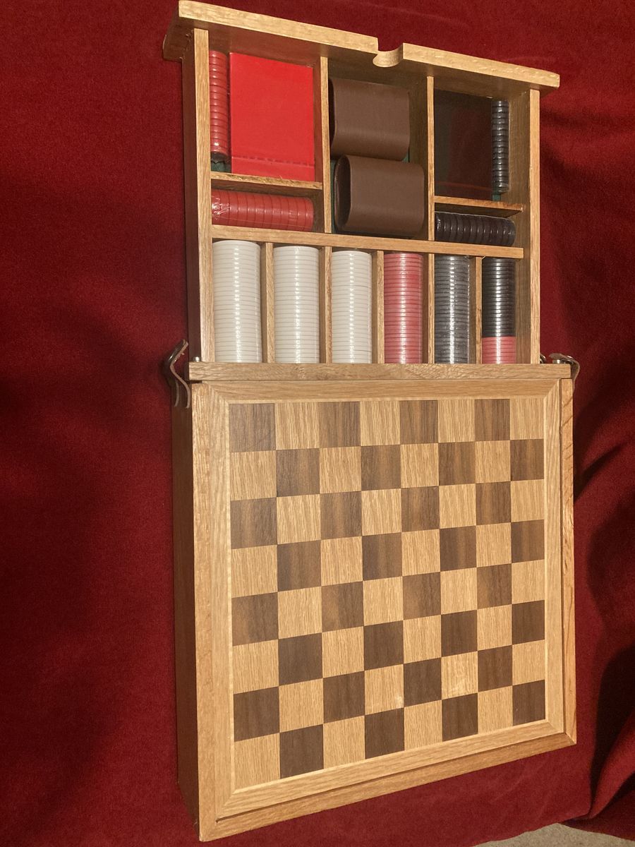 Vintage Marlboro Solid Wood Backgammon & Checker Set New