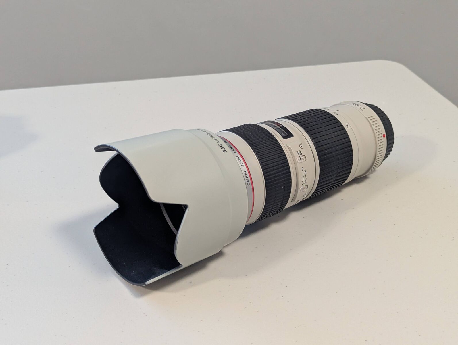 Canon EF 70-200mm f/4 L USM Lens