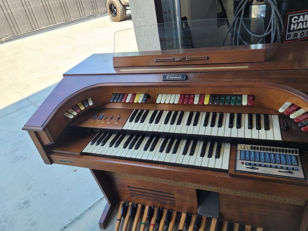 Free Thomas Organ Piano