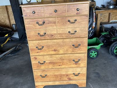 Dresser