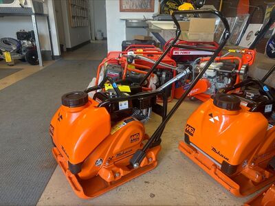 New Multiquip Plate compactor with water tank