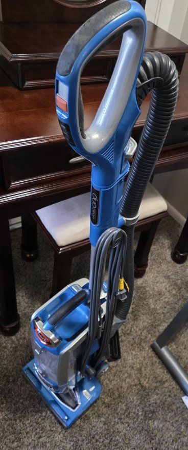 Shark DuoClean vacuum with delivery