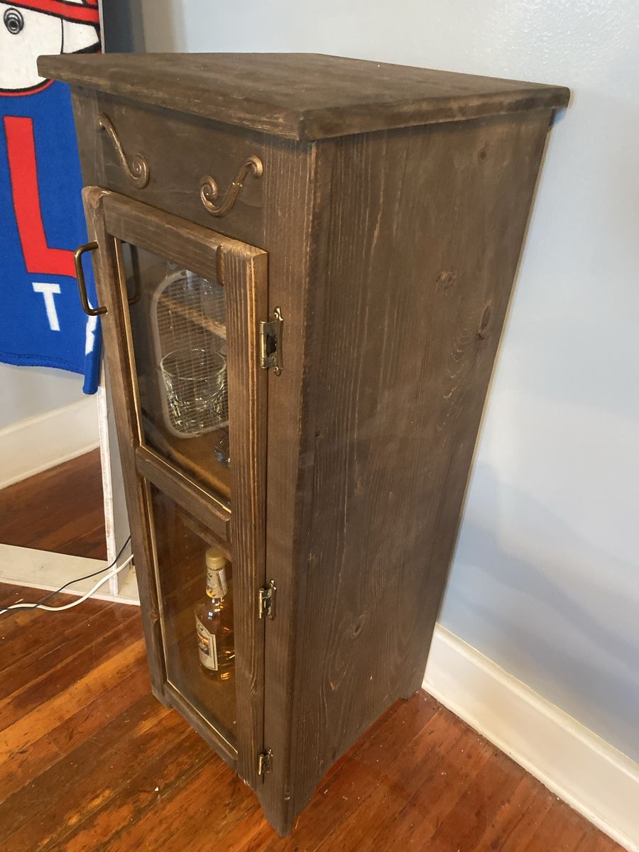 Main image 3