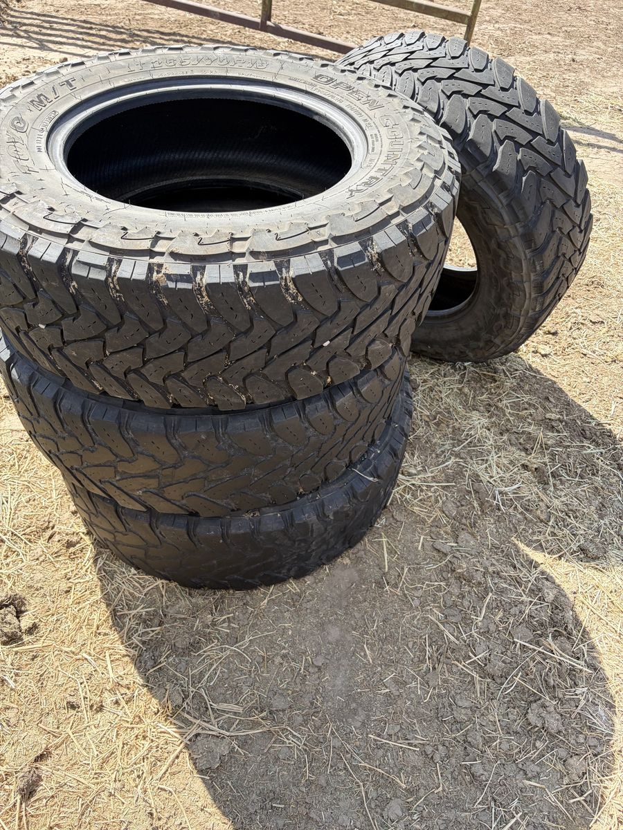 Toyo Open Country MT 265 70 18