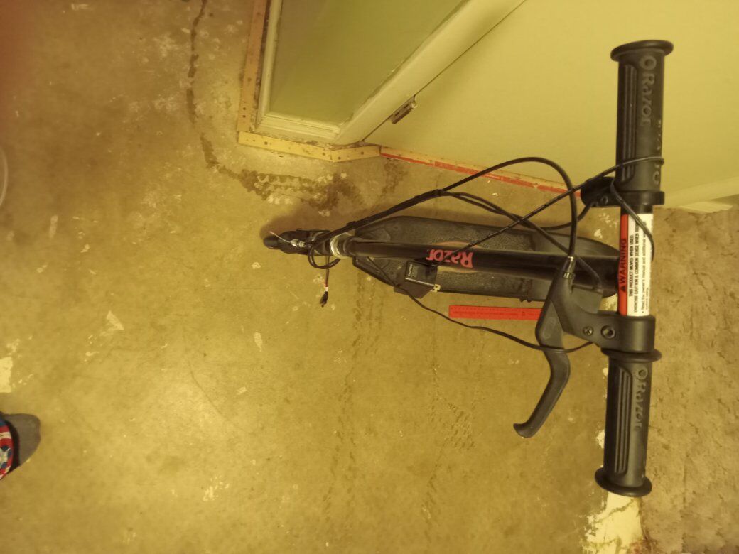 Razor Powercore 90 used $88