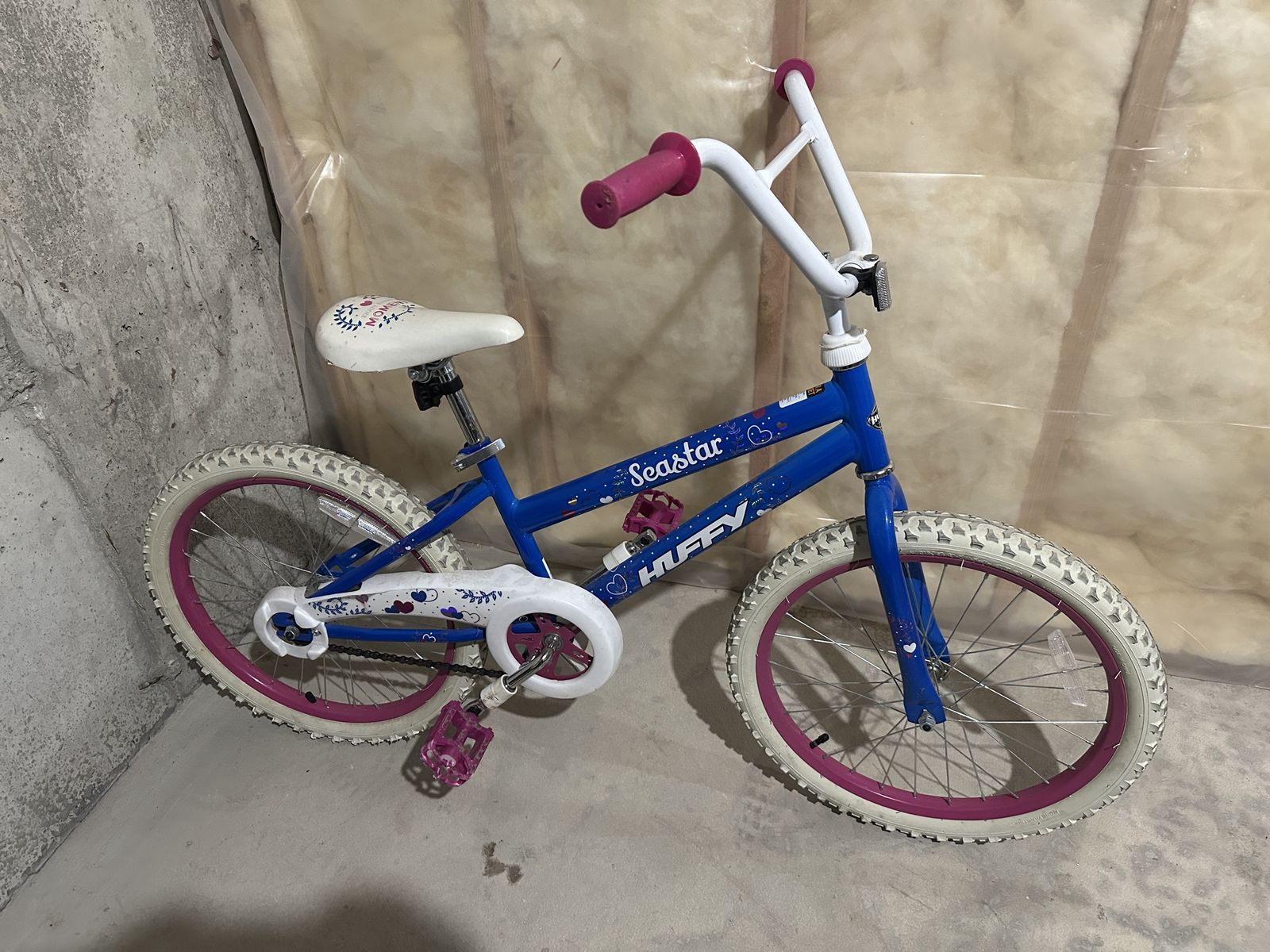 20''pink HUFFY Girls Bike Good Shape