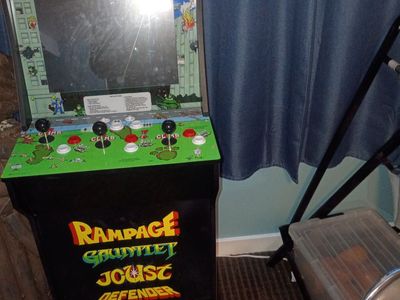 Rampage Video Game Machine