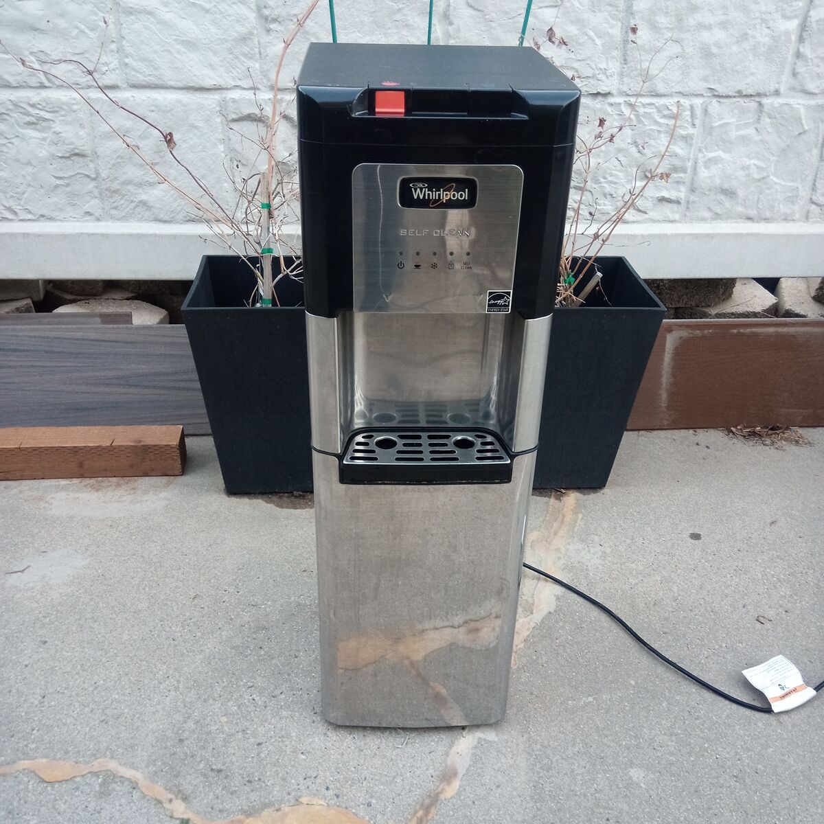 Whirlpool Water Cooler